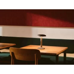 Gustave Portable Taffellamp Raw Aluminum - Flos - Koop Online -Flos-NL 8200900095591 gustave portable bordlampe raw aluminum 6